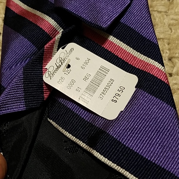 Brooks Brothers Purple StripeTie NWT - Picture 4 of 4